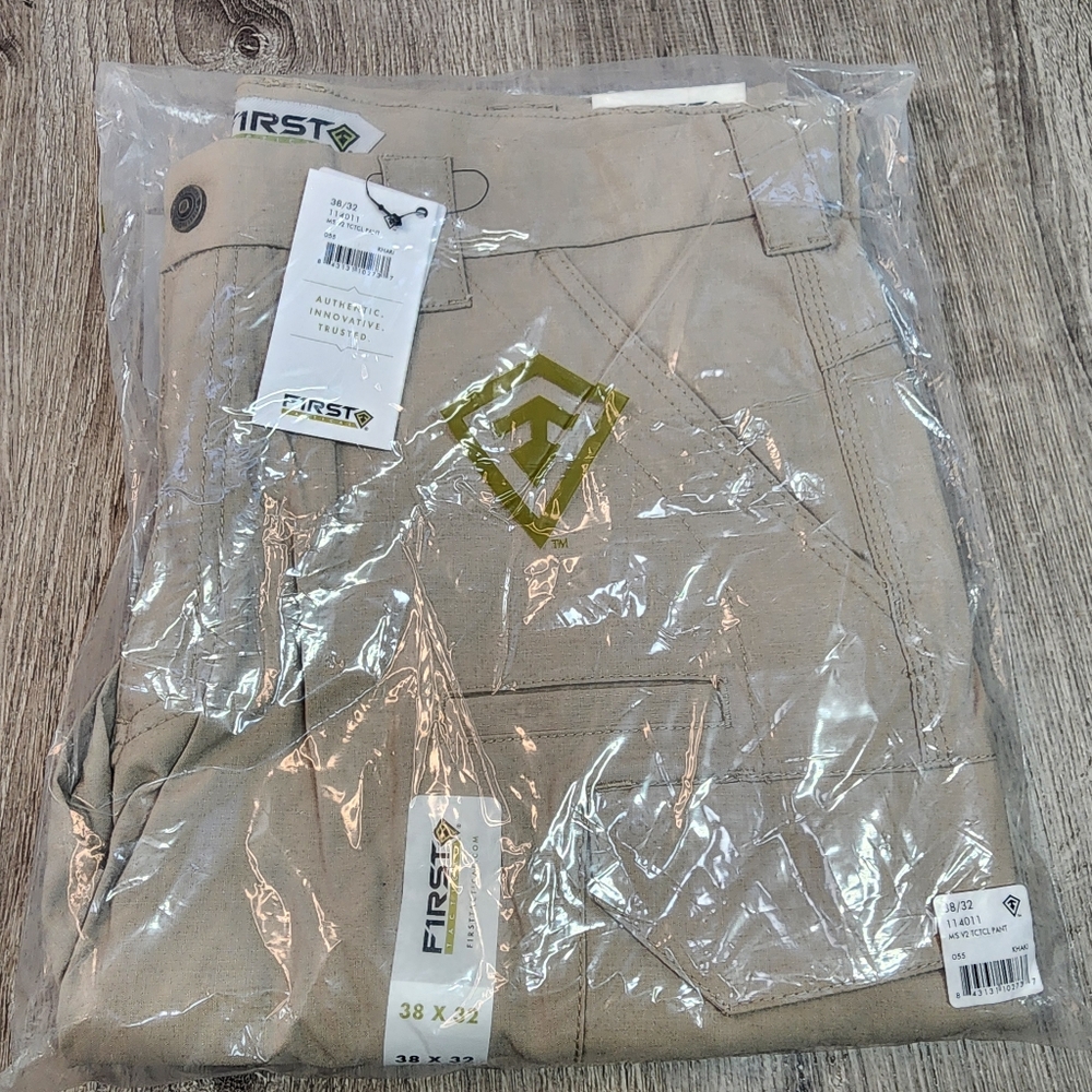 NWT FIRST TACTICAL V2 Khaki Cargo Work Pant Men's 38/32